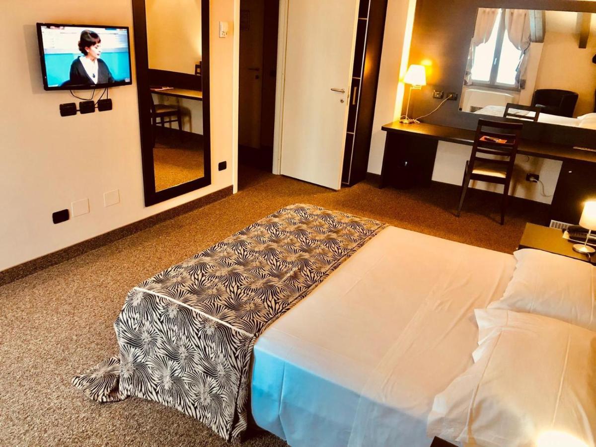 Hotel Malpensa Inn Aereoporto Tornavento  외부 사진