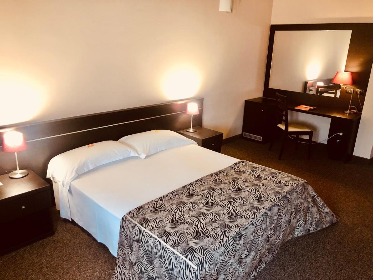 Hotel Malpensa Inn Aereoporto Tornavento  외부 사진