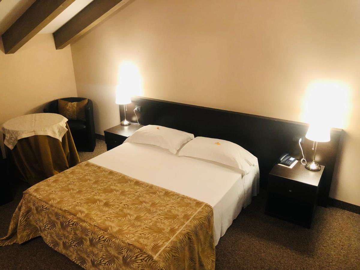 Hotel Malpensa Inn Aereoporto Tornavento  외부 사진