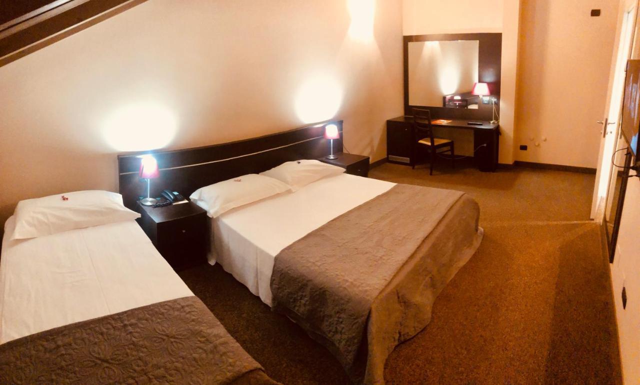 Hotel Malpensa Inn Aereoporto Tornavento  외부 사진