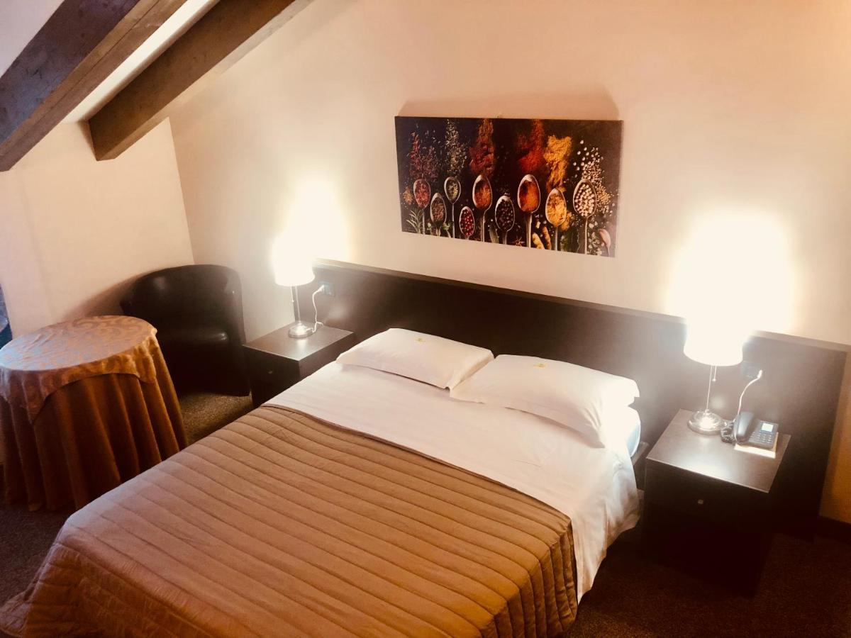 Hotel Malpensa Inn Aereoporto Tornavento  외부 사진