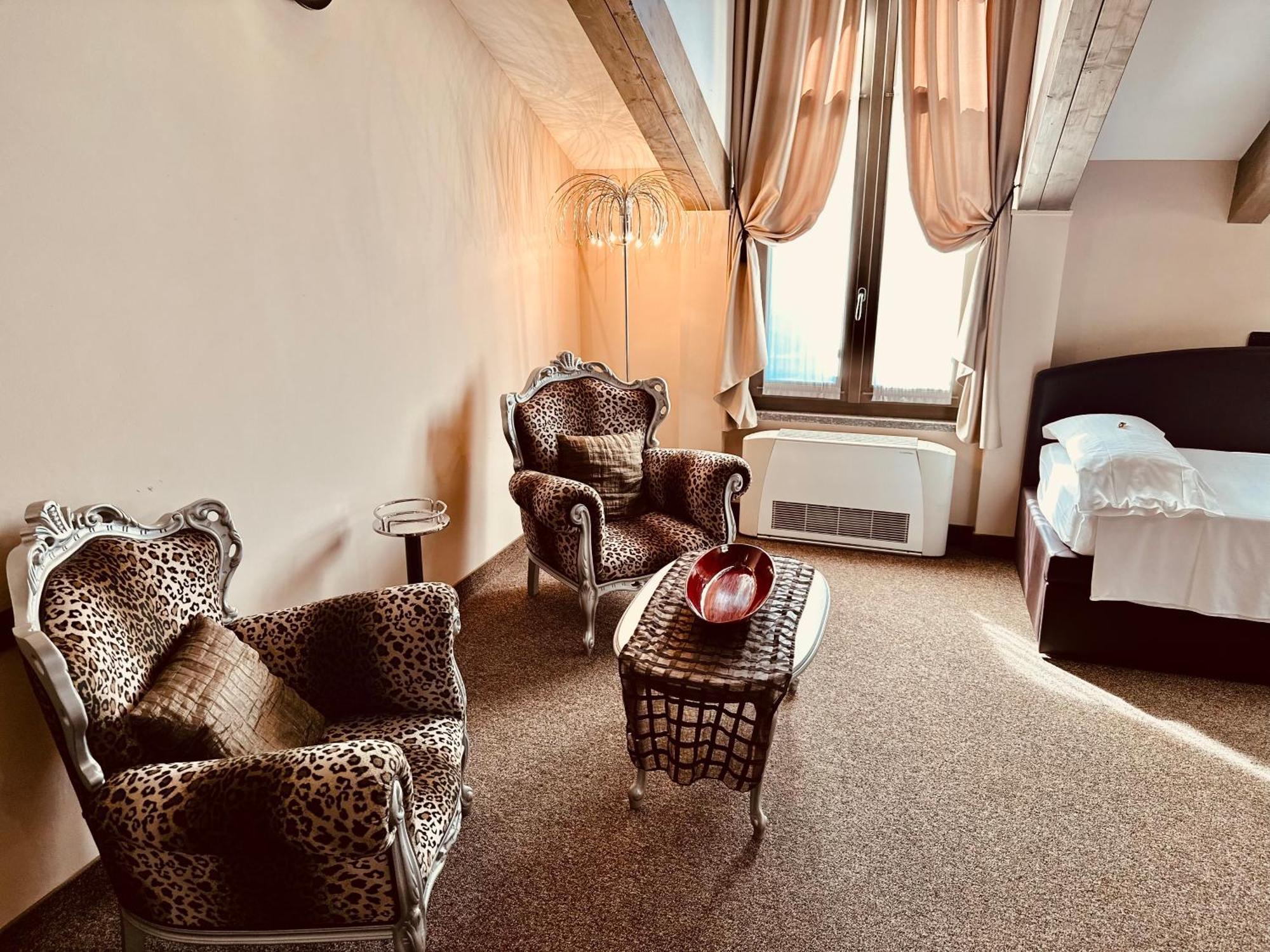 Hotel Malpensa Inn Aereoporto Tornavento  외부 사진