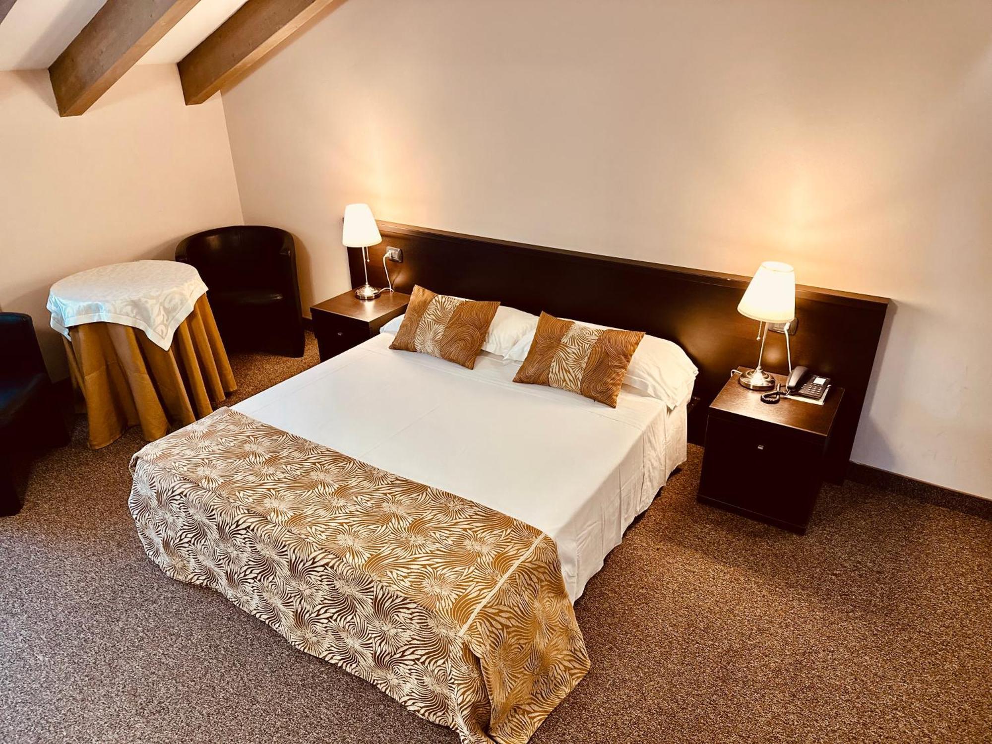 Hotel Malpensa Inn Aereoporto Tornavento  외부 사진